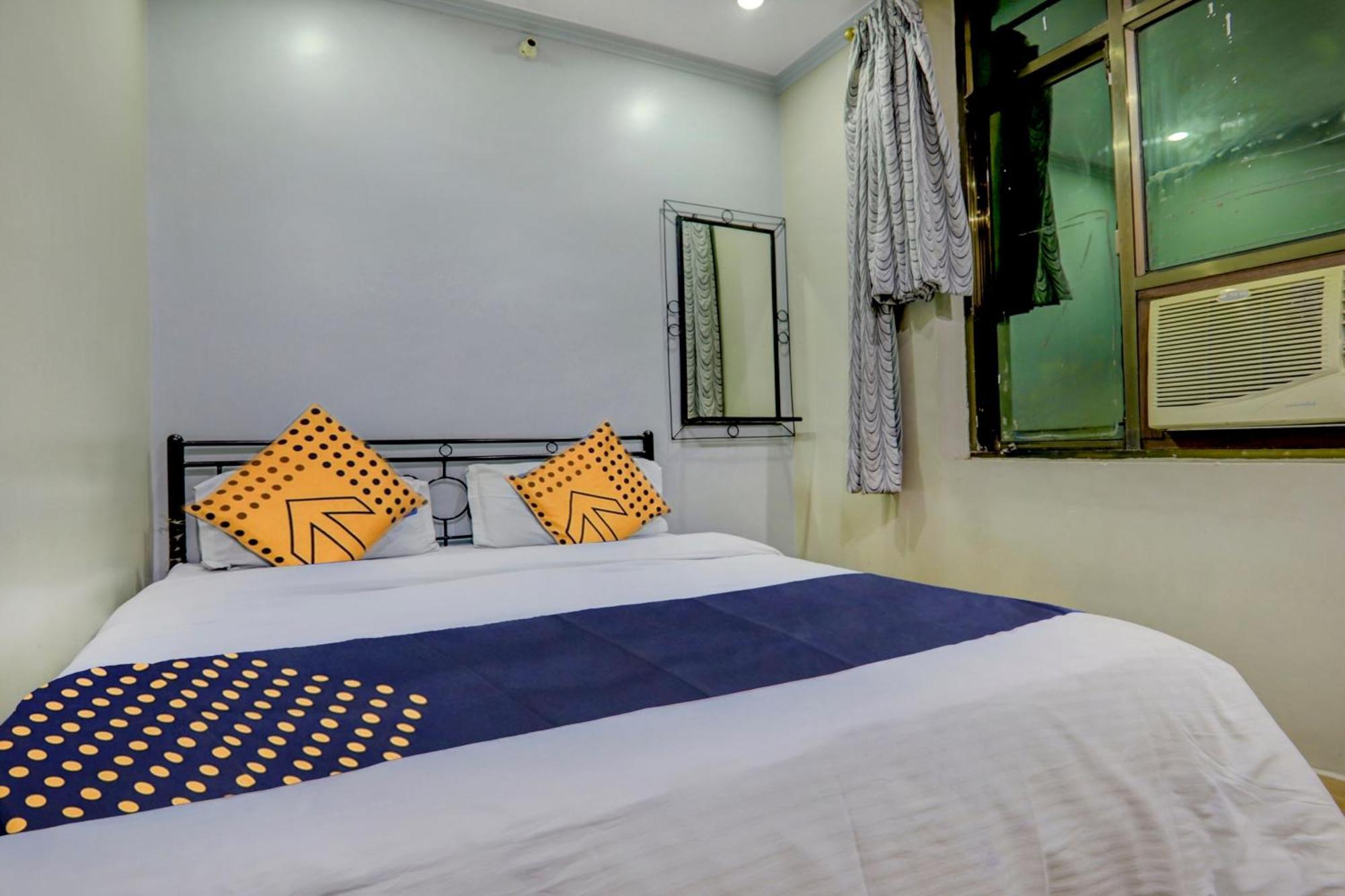 SPOT ON 39561 Hotel Deep Jaipur Buitenkant foto